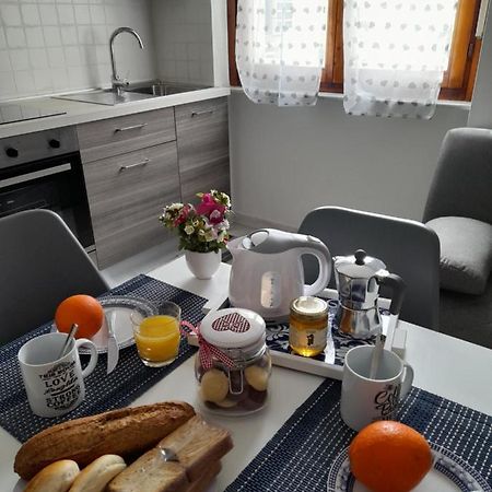 Madis House Apartment อาลเกโร ภายนอก รูปภาพ